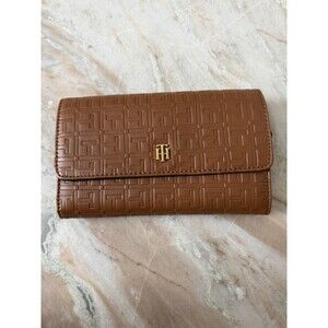 Tommy Hilfiger Women’s Brown Monogram Embossed Wallet Casual Work
